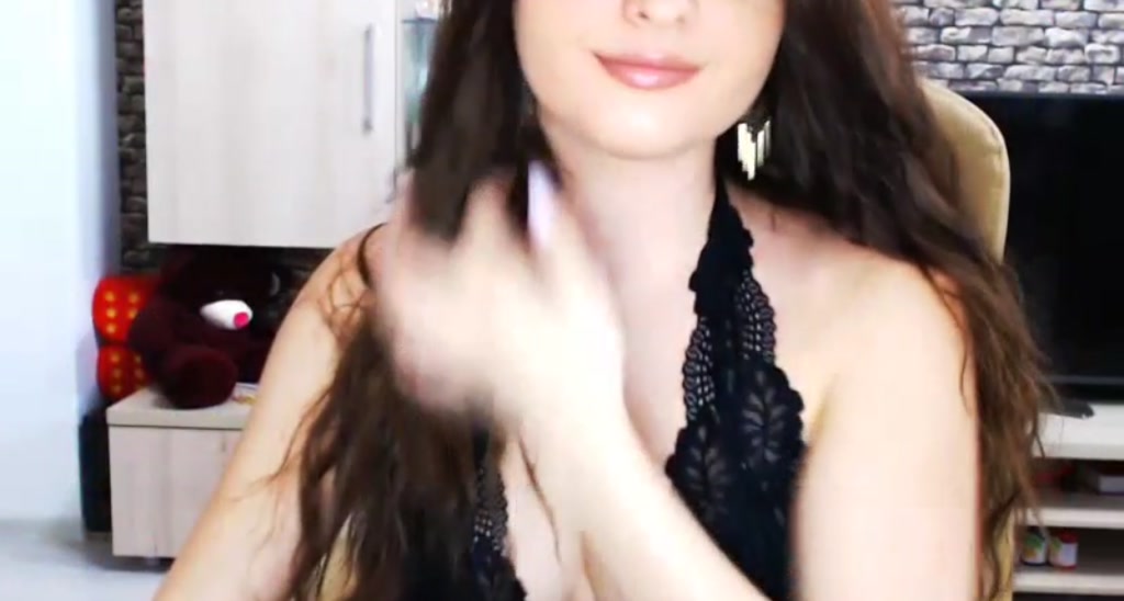 Moni_K video thumbnail
