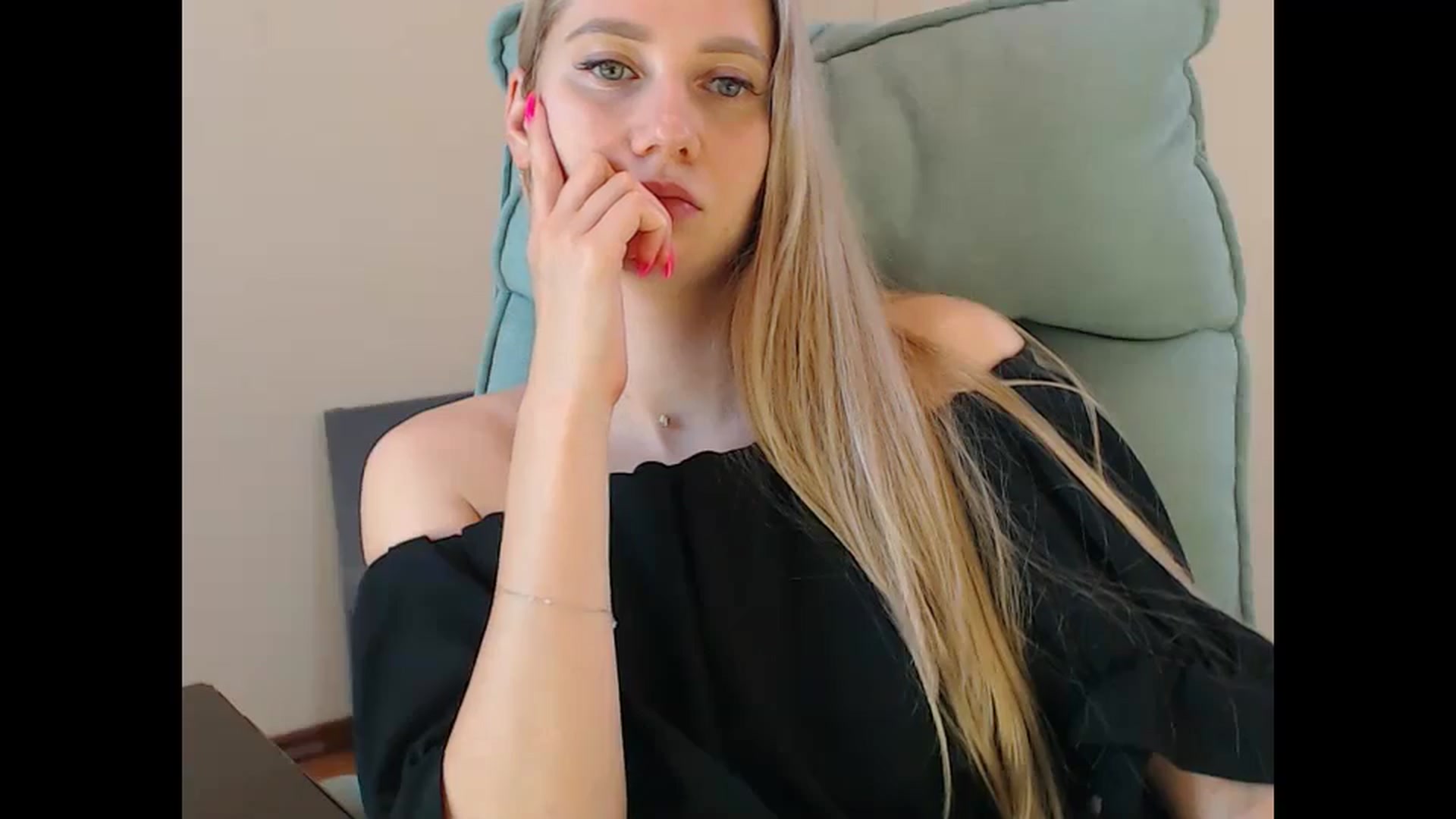 Miss_Sylvia video thumbnail