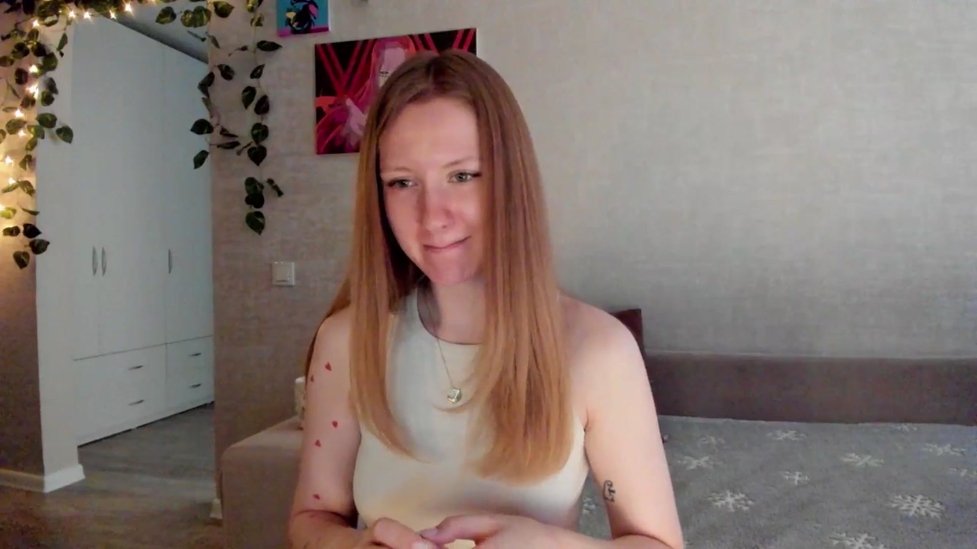 mnialice video thumbnail