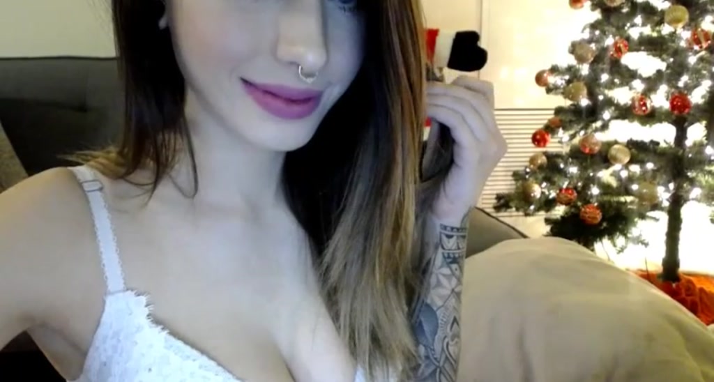 EliseLaurenne video thumbnail