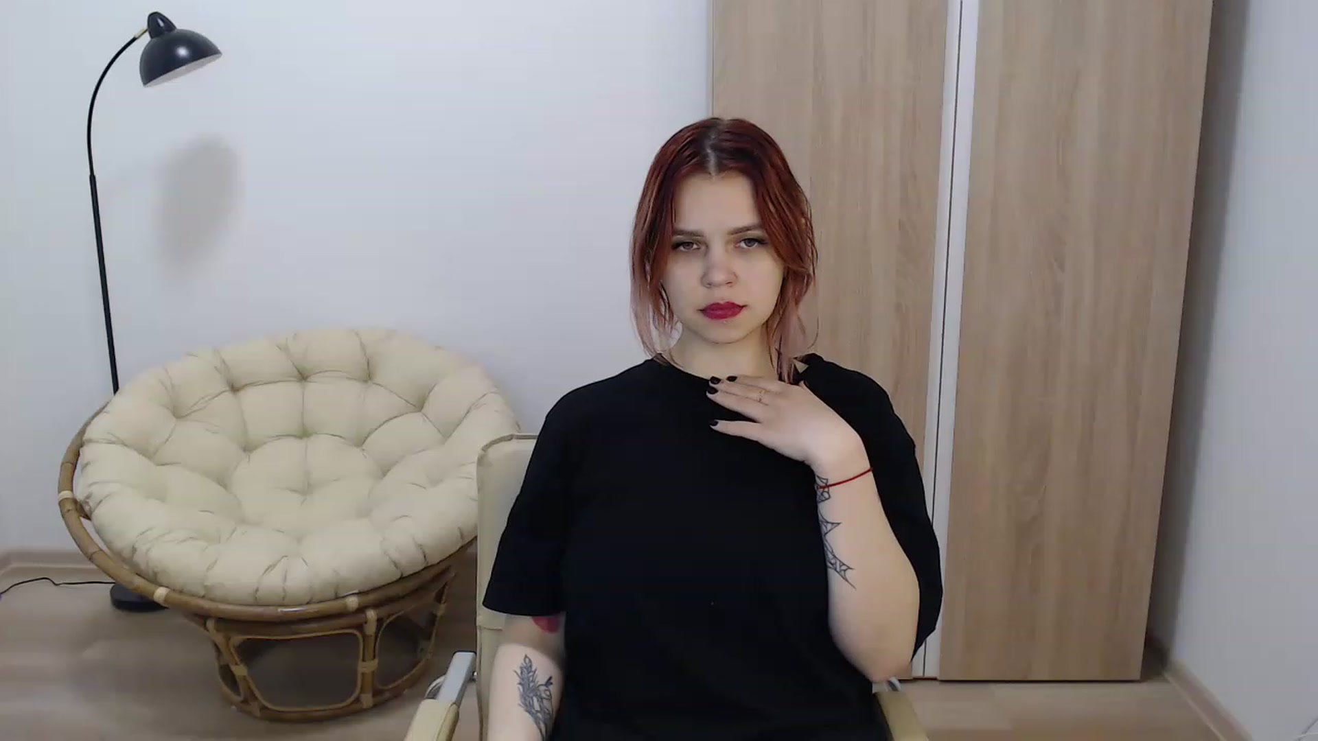 NicolyRio video thumbnail