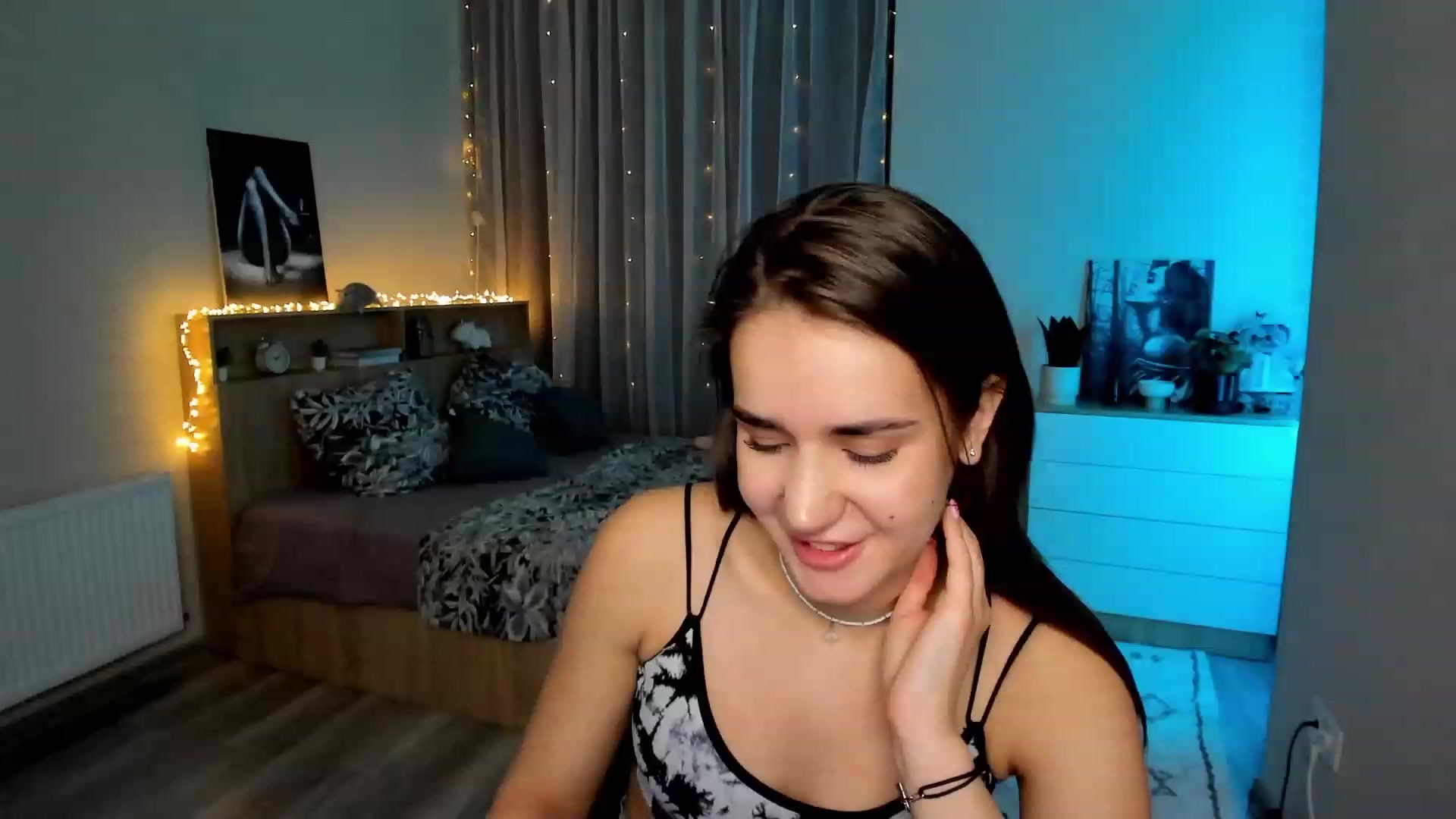 Ellies_Smile video thumbnail