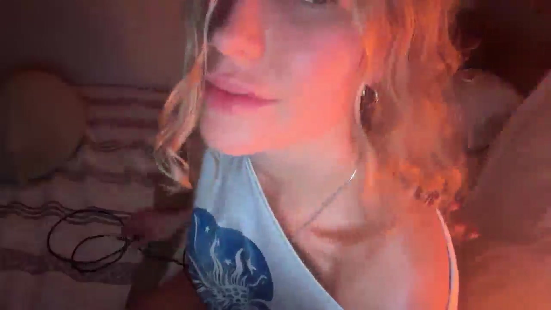 Angeleska video thumbnail