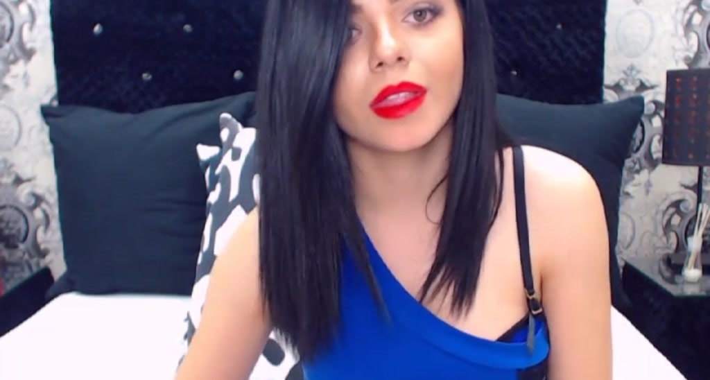 YnnesBronte video thumbnail