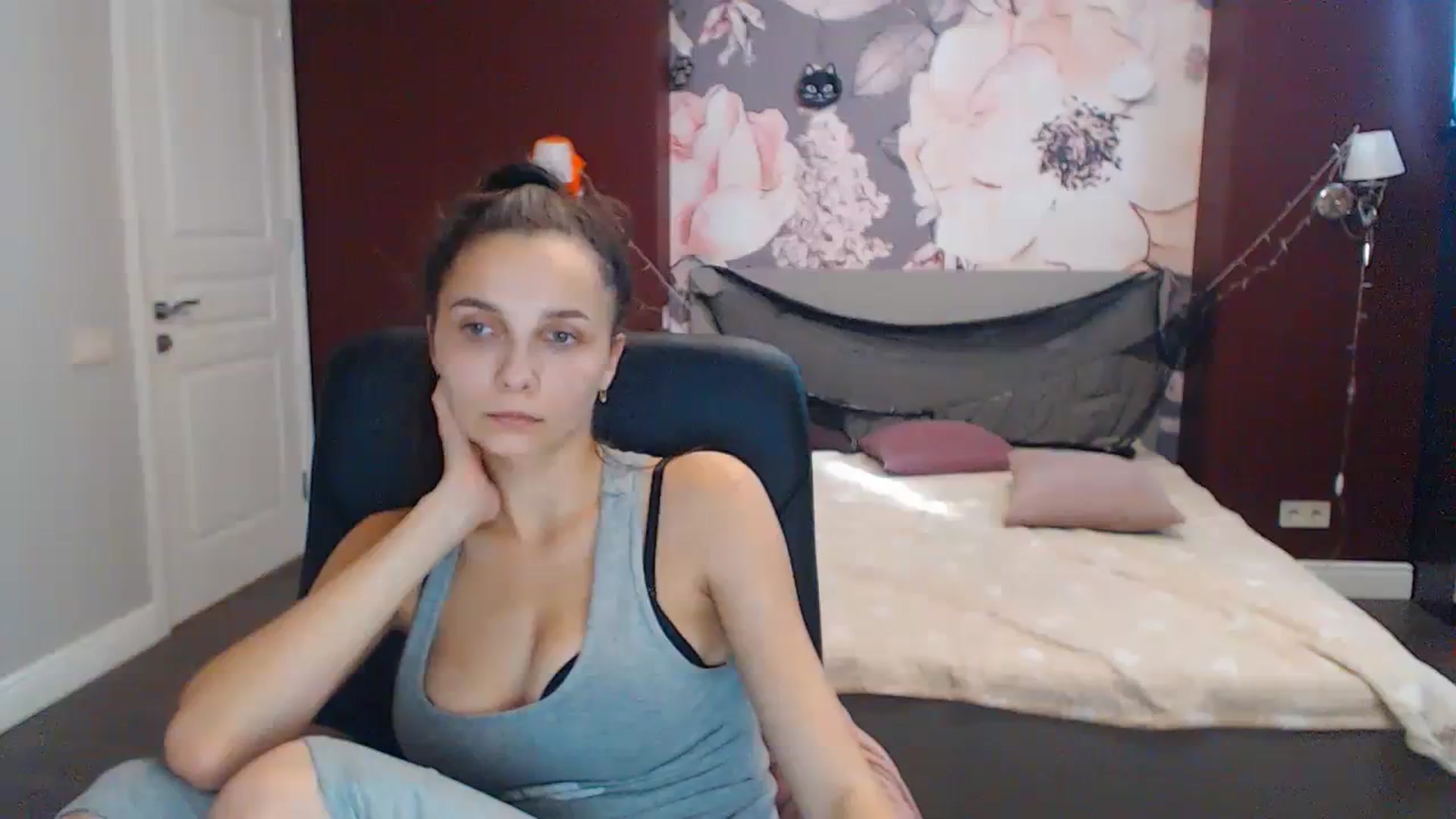 Karina_Mils video thumbnail