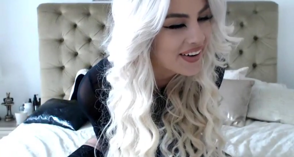 Kissofacobra video thumbnail