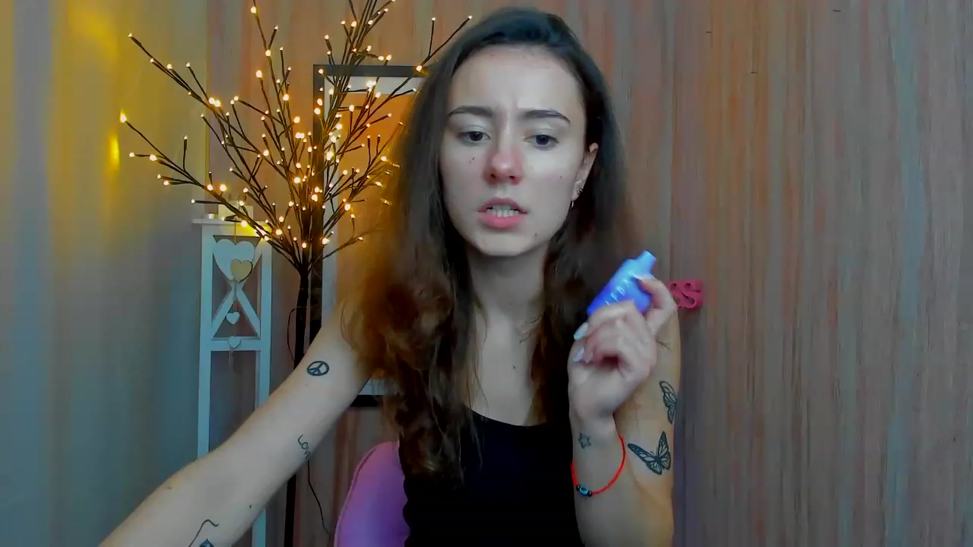LinaBill video thumbnail