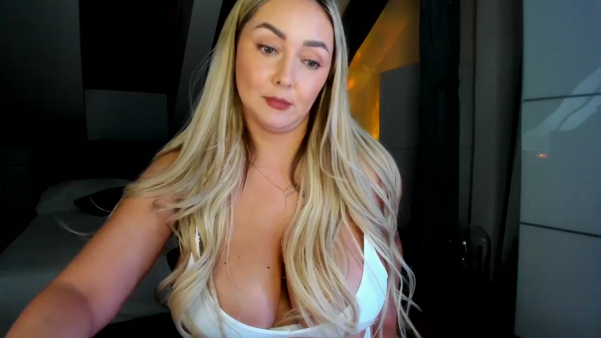 Mi_Ha video thumbnail