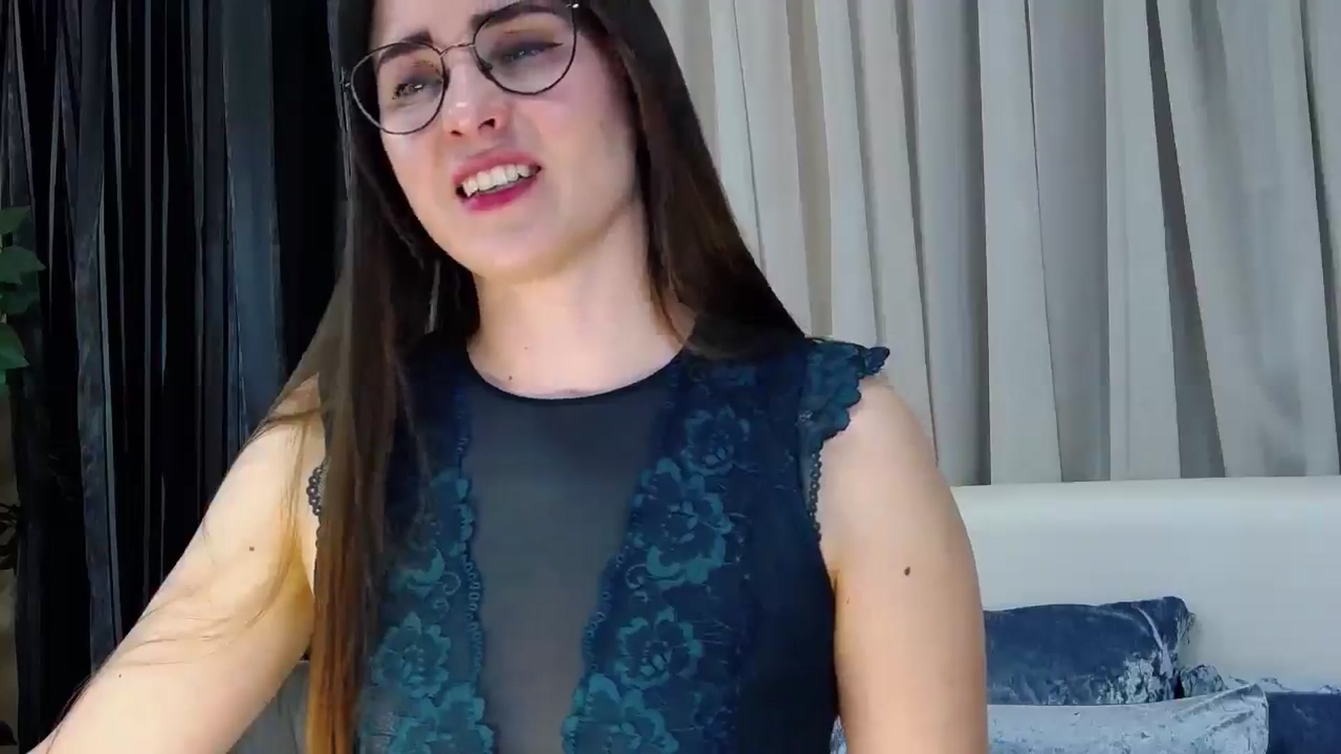 Floured video thumbnail