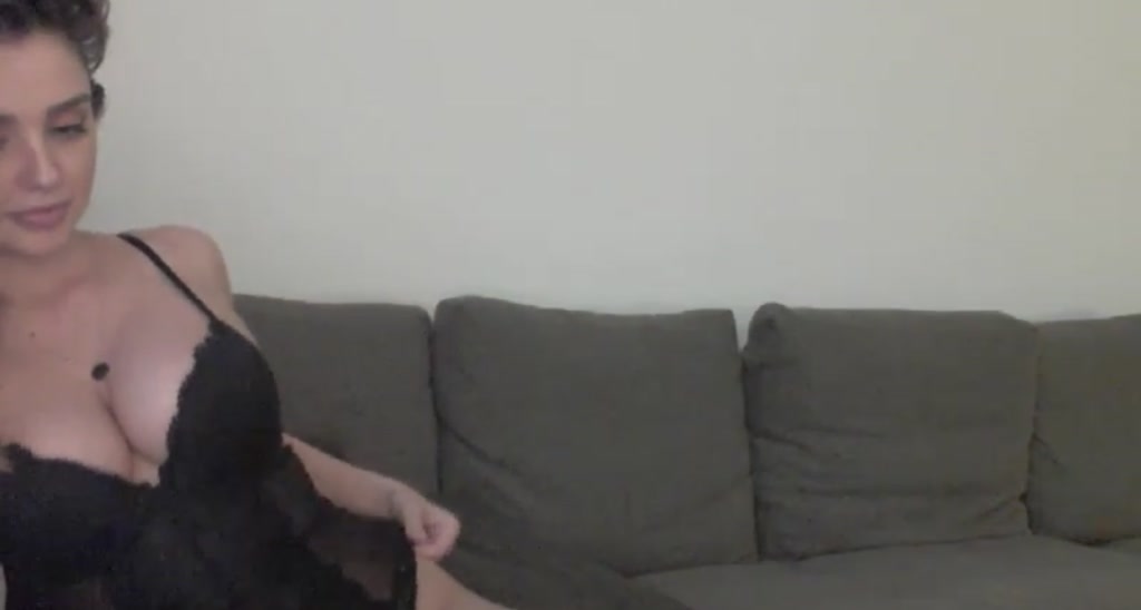 BMaryJ video thumbnail