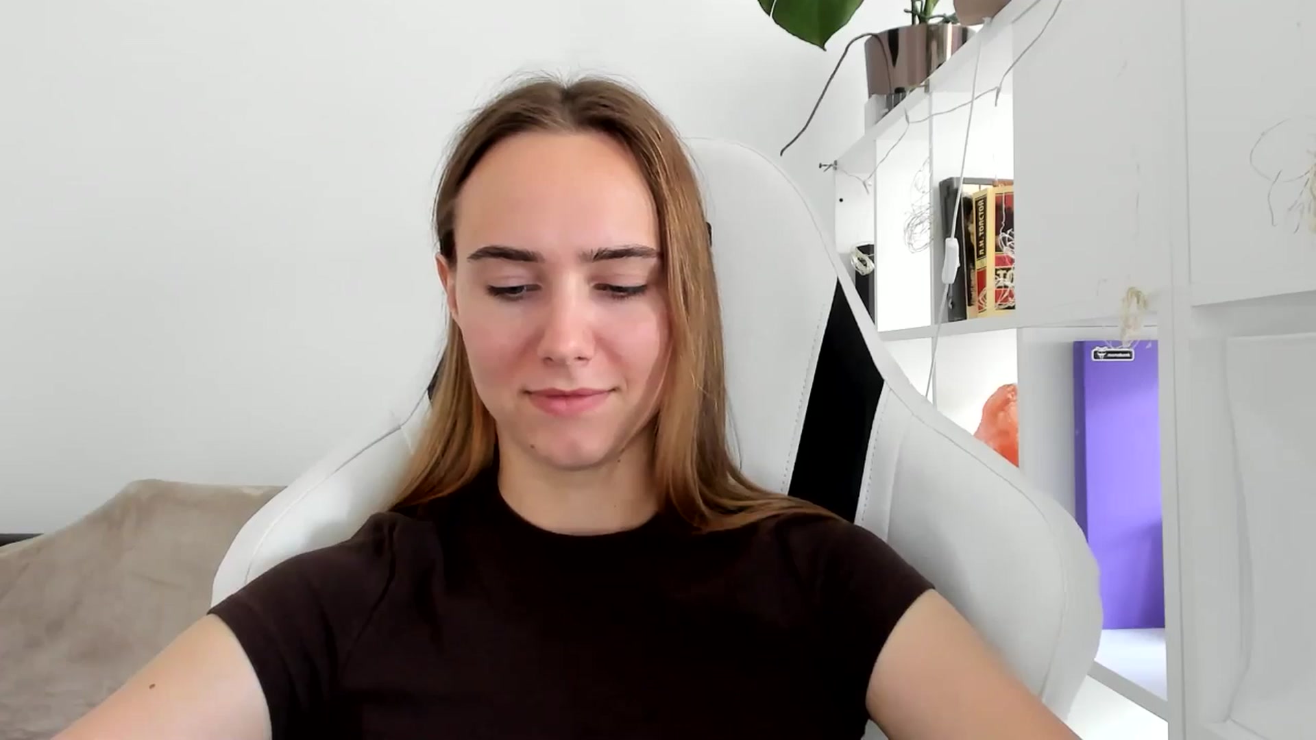 OhAlisa video thumbnail