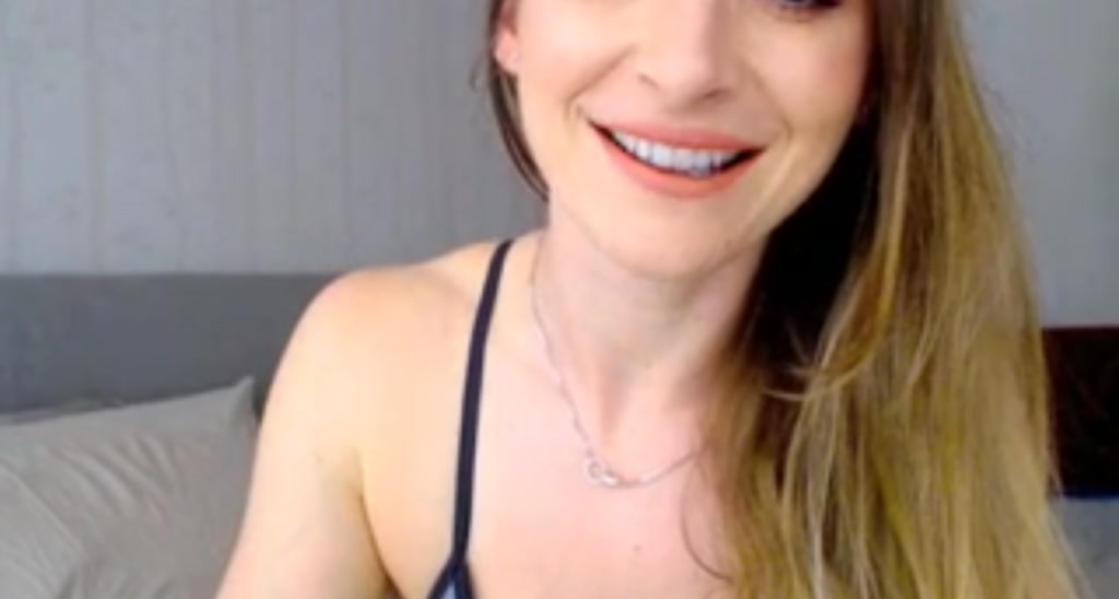 Sarah_Louise_ video thumbnail