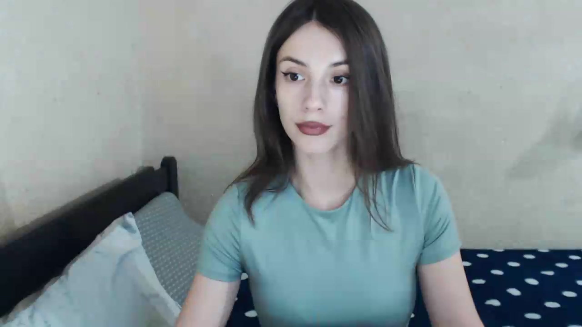 MiaRoony video thumbnail