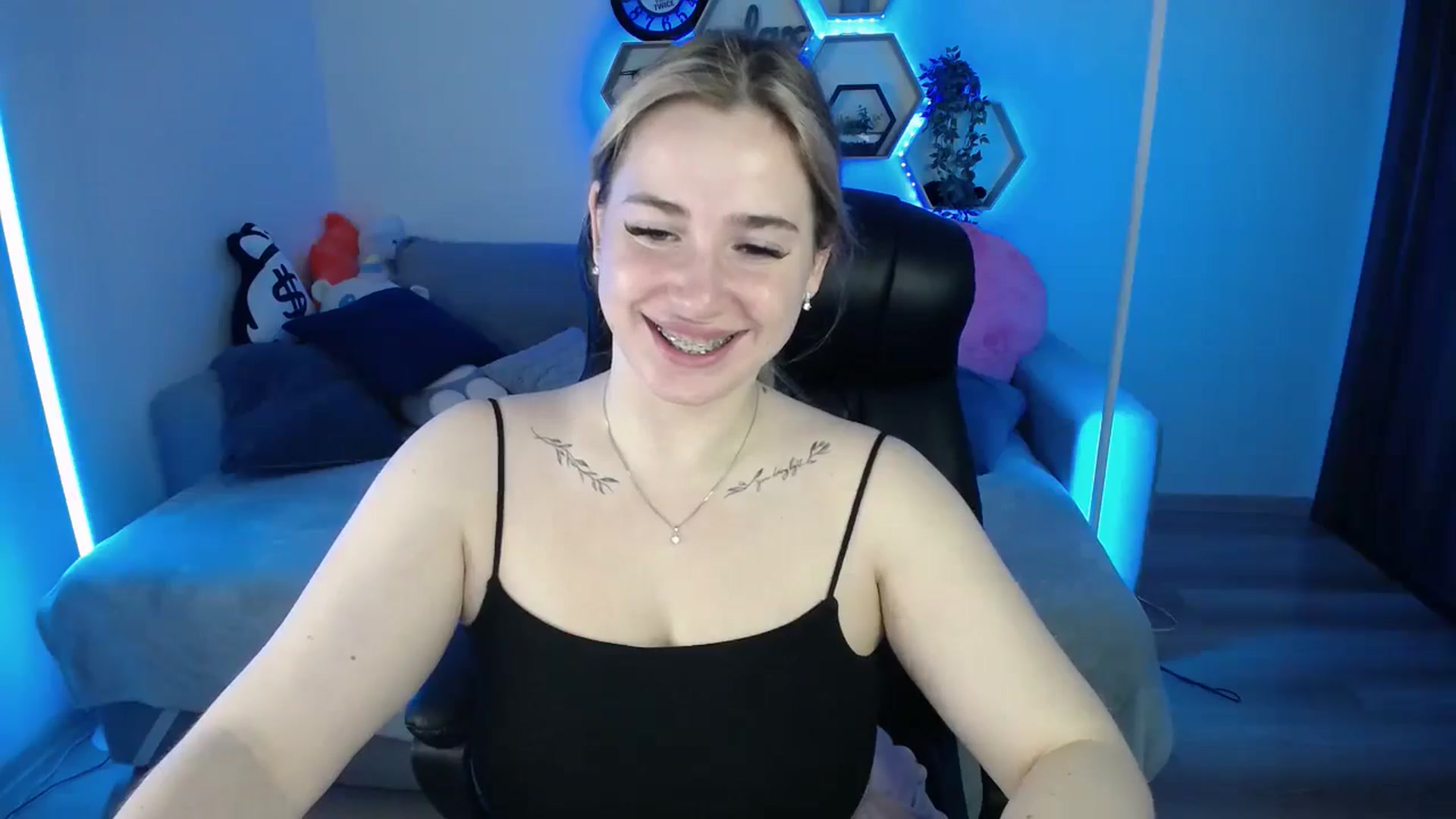 SabrinaViolet video thumbnail