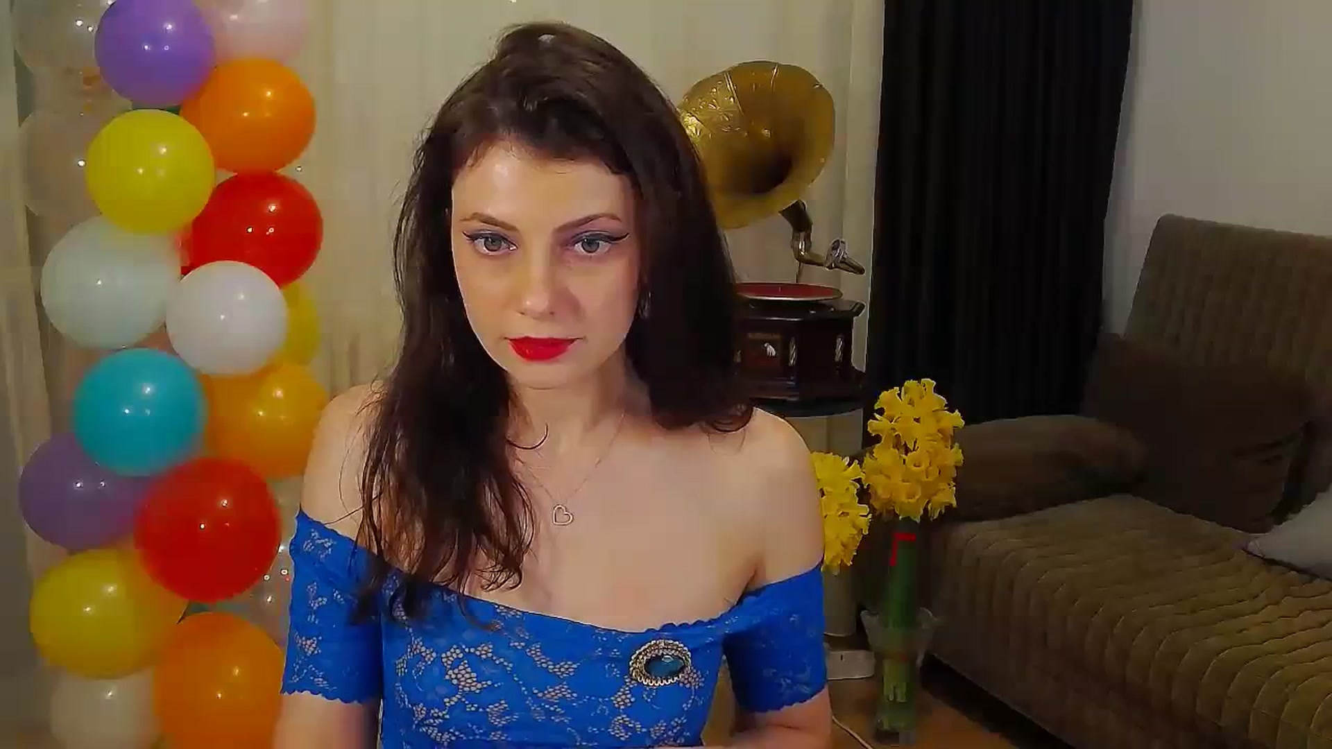 MissAracely video thumbnail