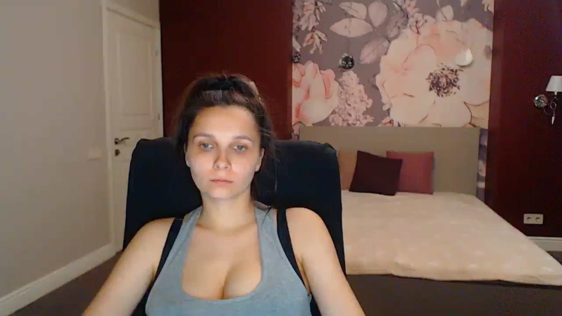 Karina_Mils video thumbnail