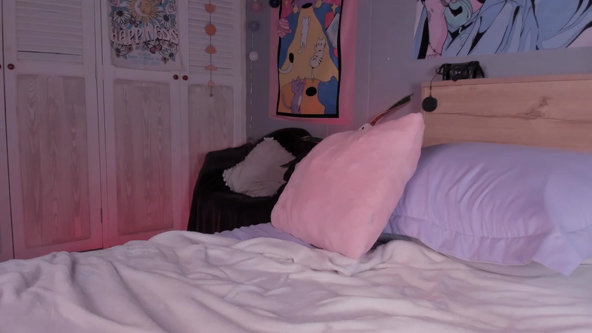kittennmoon video thumbnail