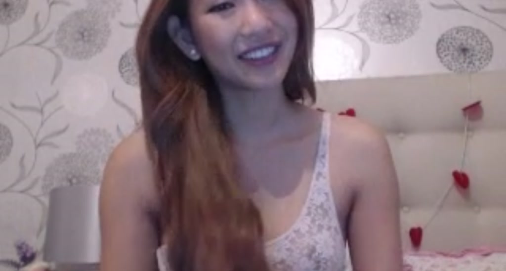 MissReinaT video thumbnail