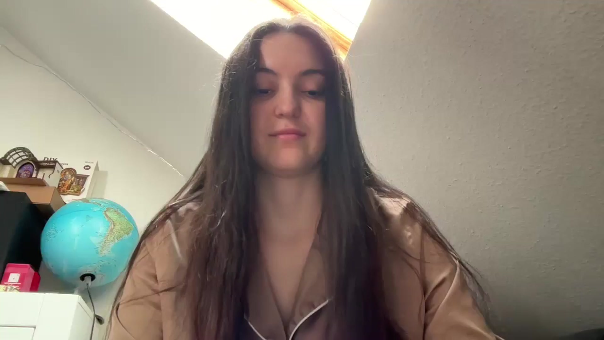 IrisAmore video thumbnail