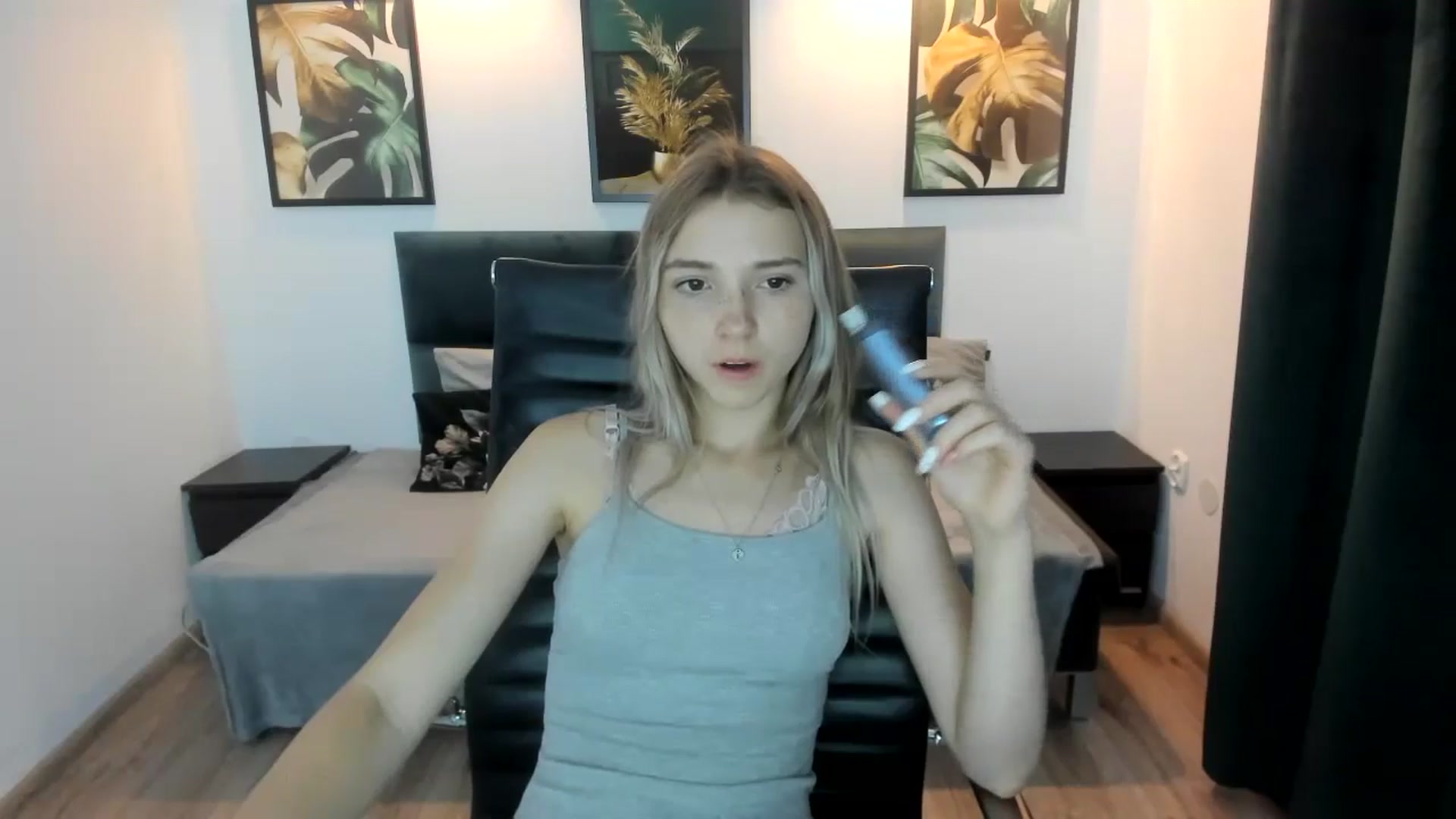 Daisyy video thumbnail