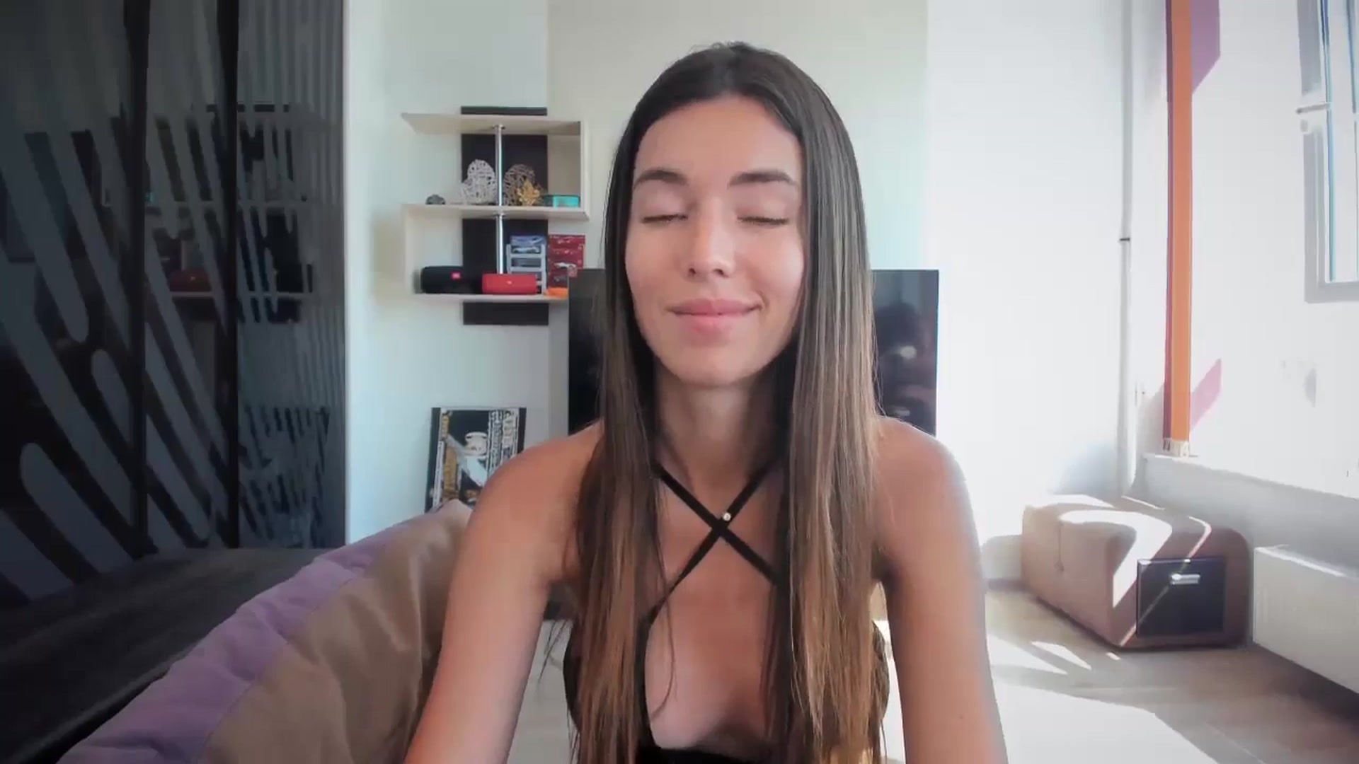 laurensaenz video thumbnail