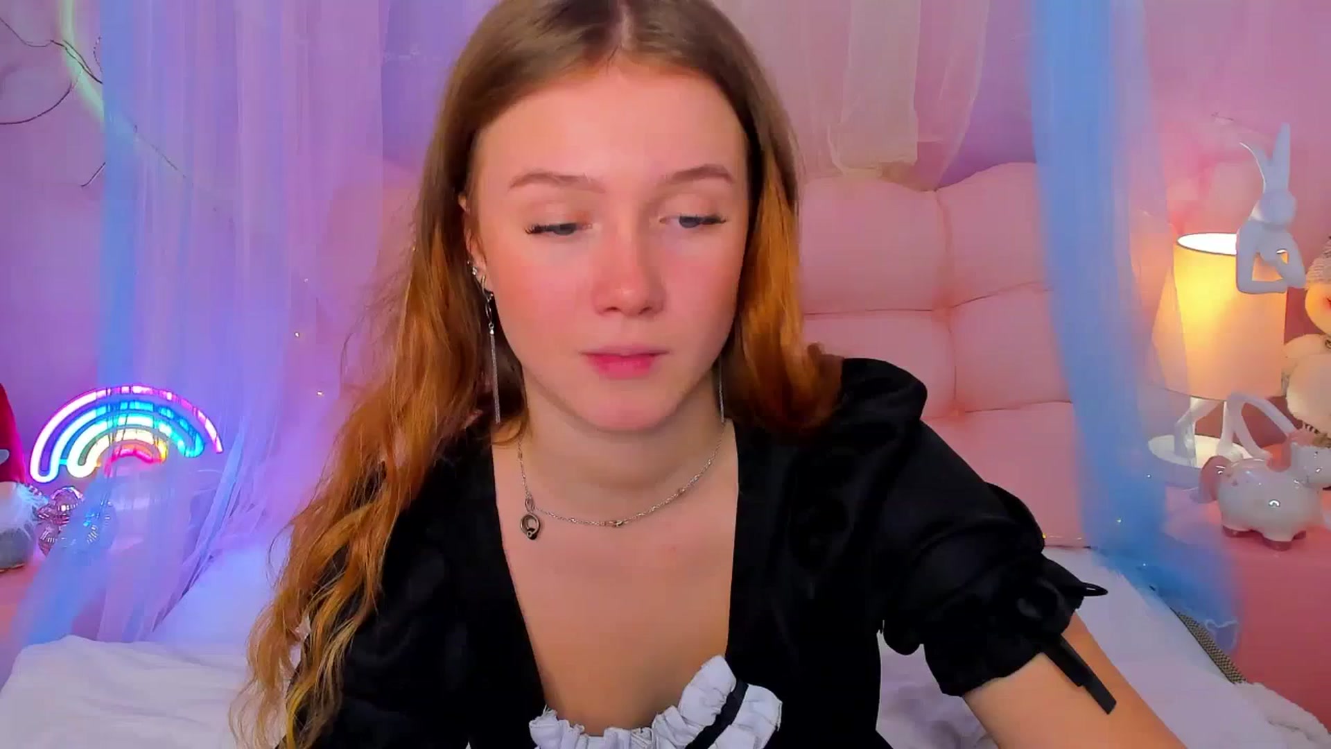 Beatrizz video thumbnail