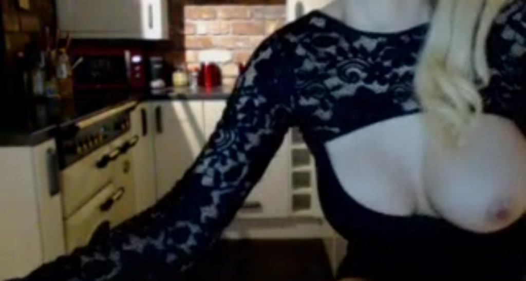 English_rose_ video thumbnail