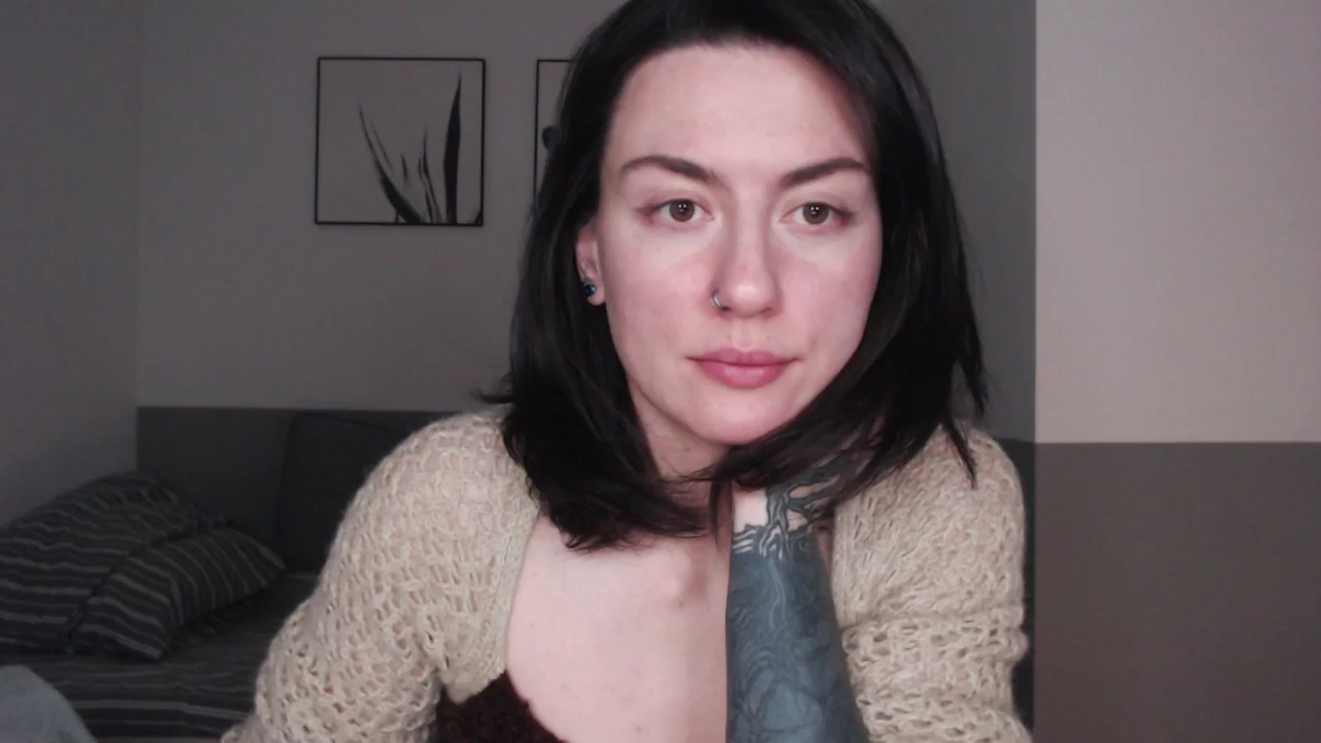 HeyAriel video thumbnail