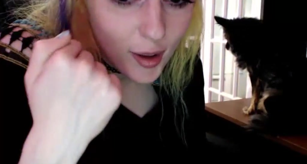 DOMME_JEANS video thumbnail
