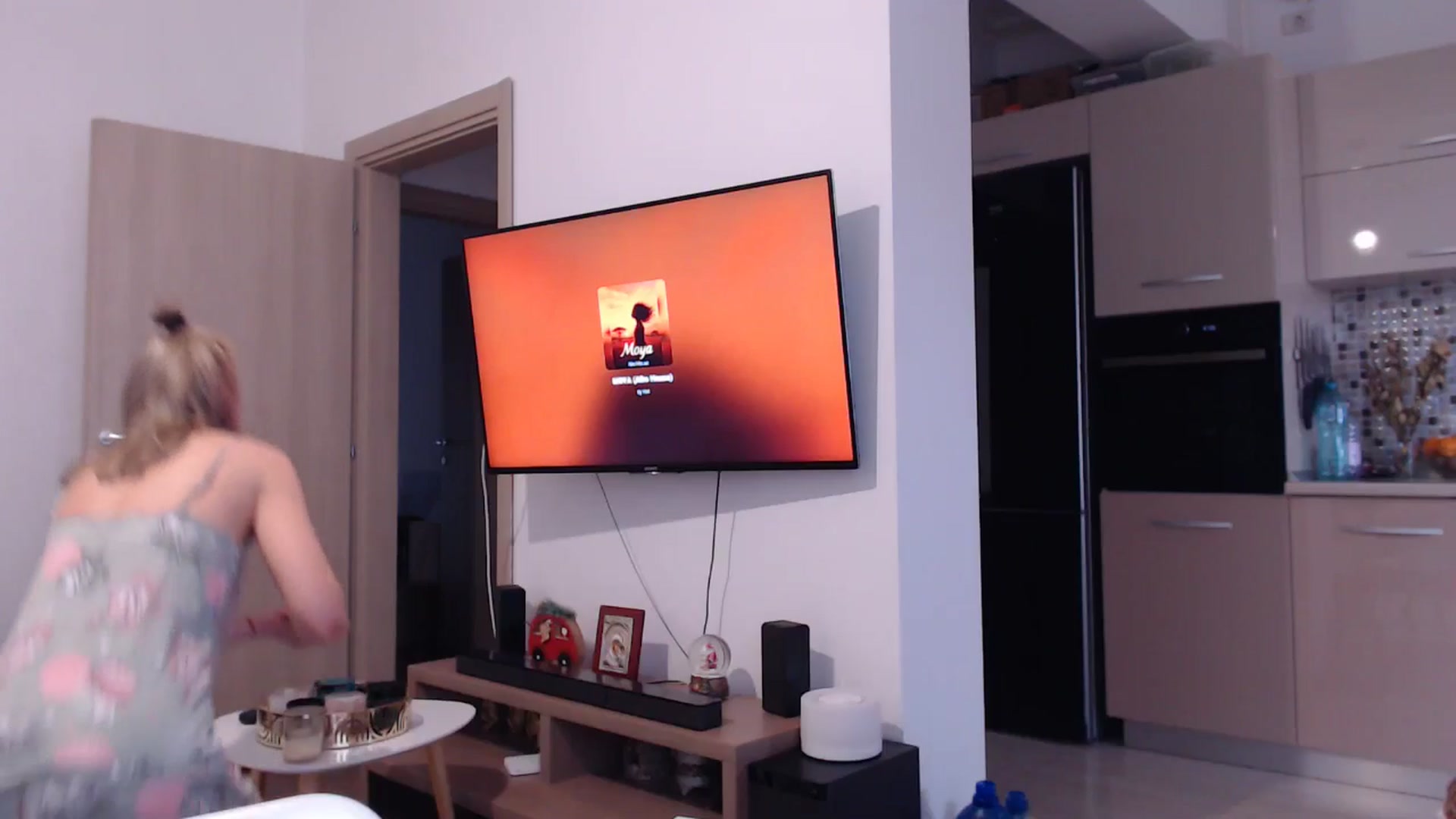 AnyaHott video thumbnail
