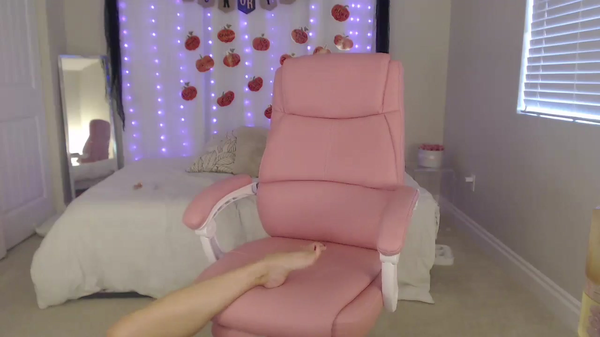 BambiLarue video thumbnail