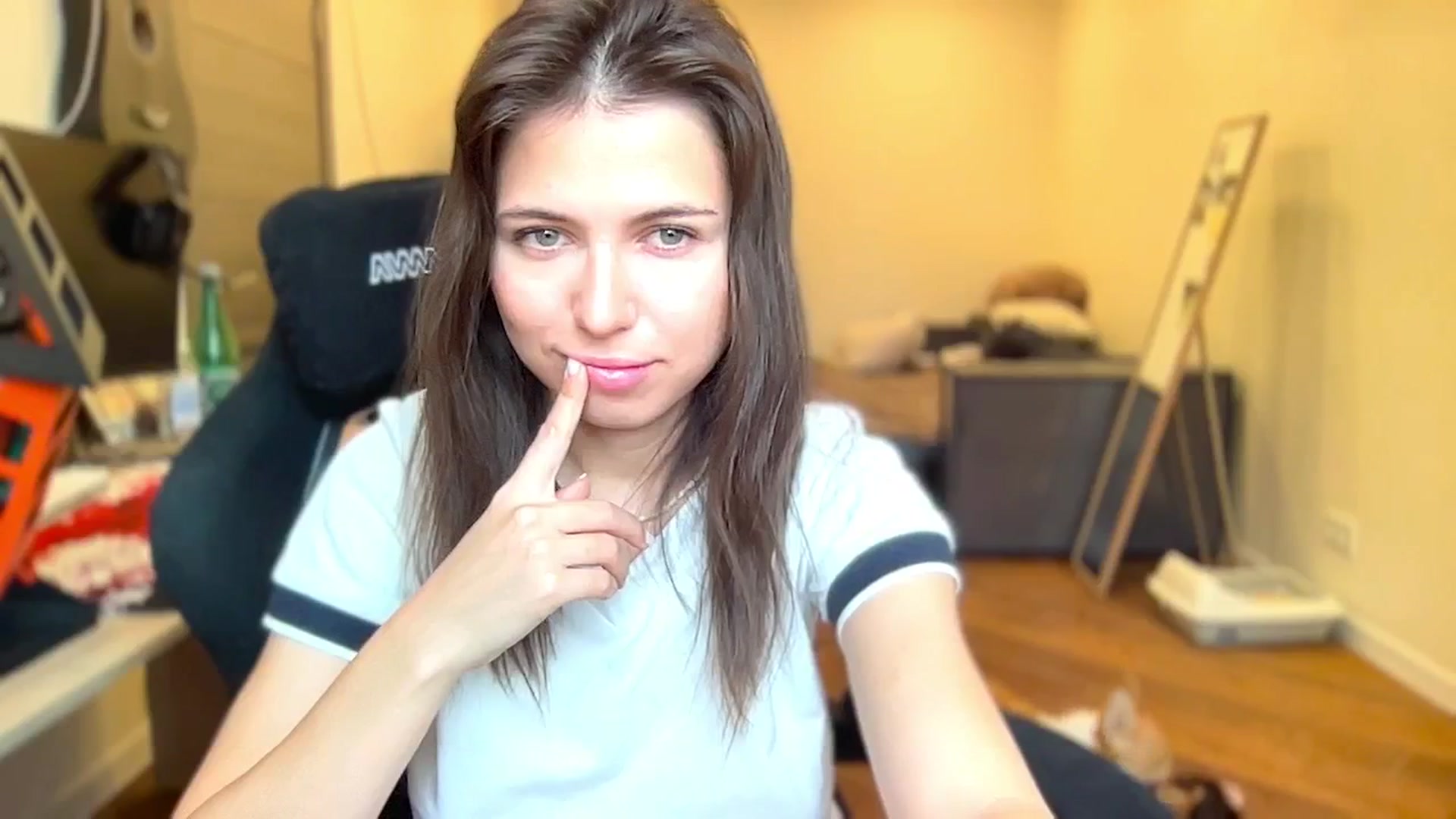 YourShyAngell video thumbnail