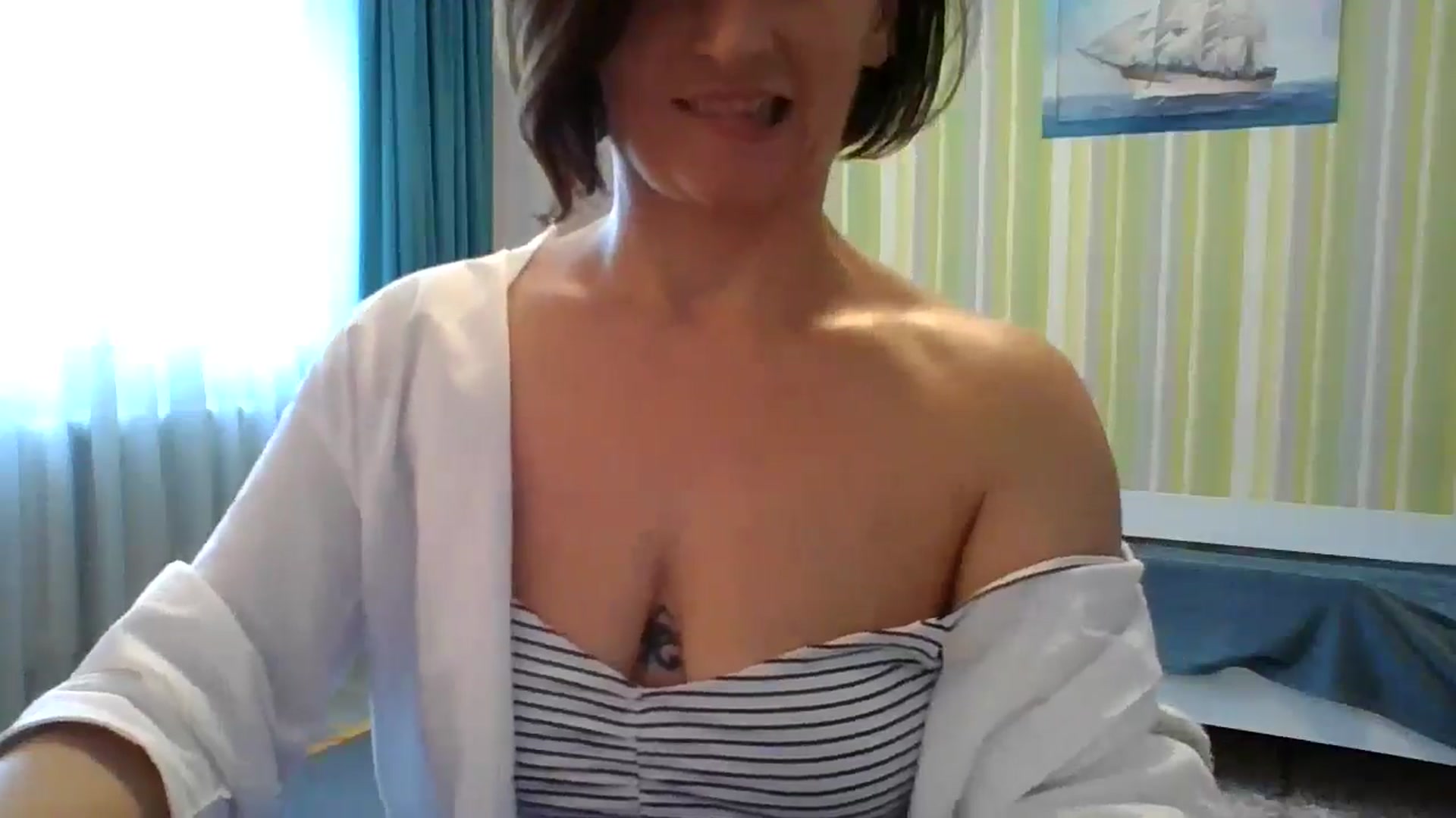 JewelsDoll video thumbnail