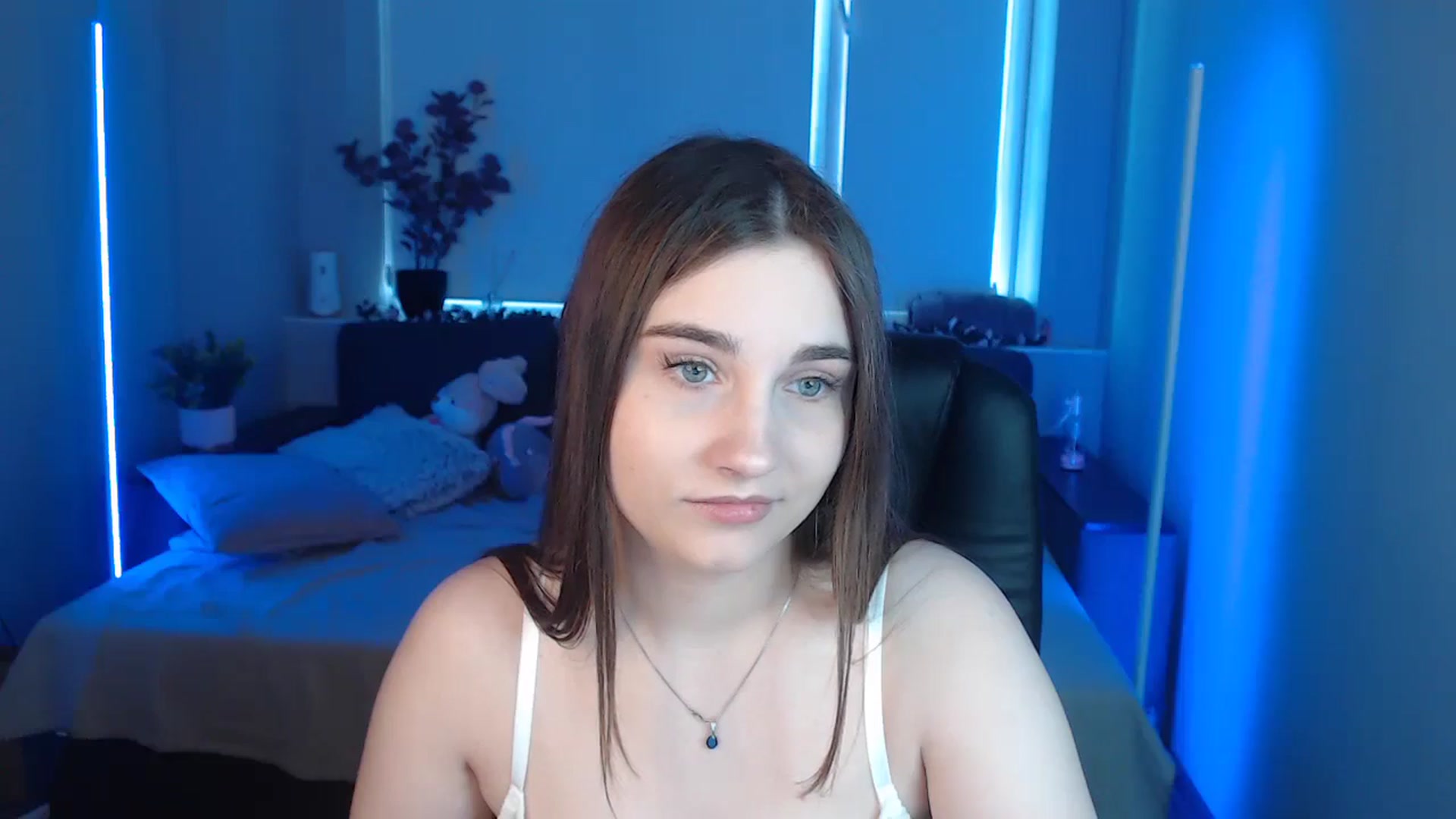 LaneyGrey video thumbnail