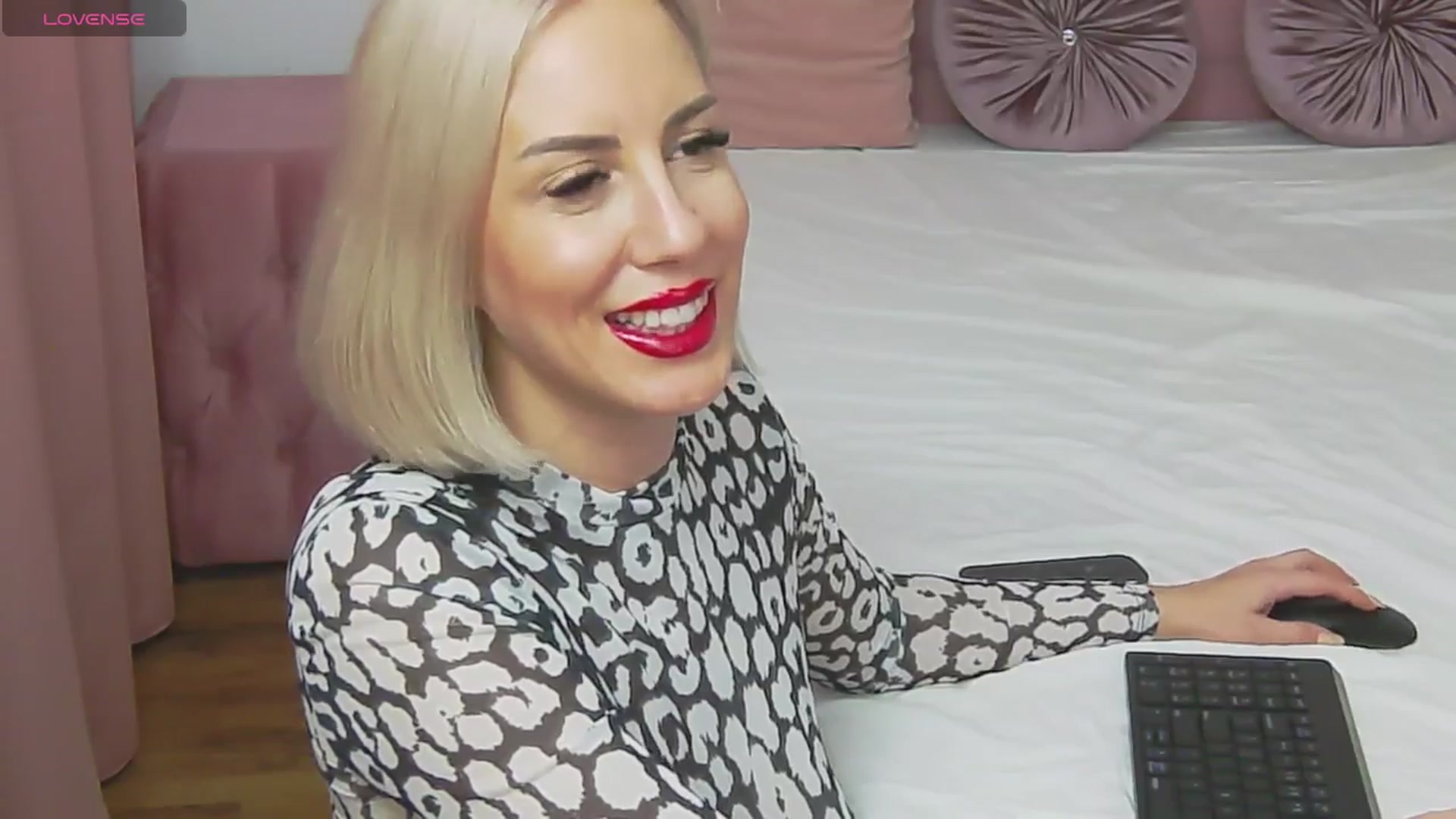PinkSexxe video thumbnail