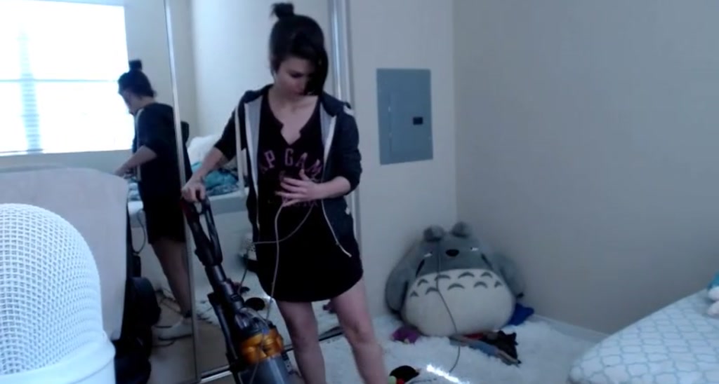 BuniBuni video thumbnail