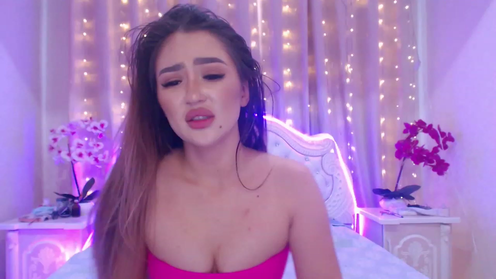MiraKyong video thumbnail