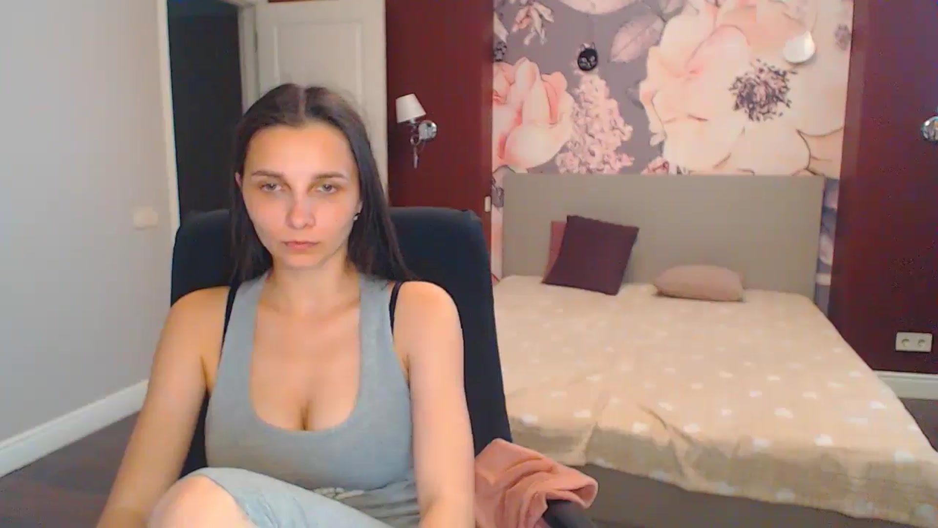 Karina_Mils video thumbnail