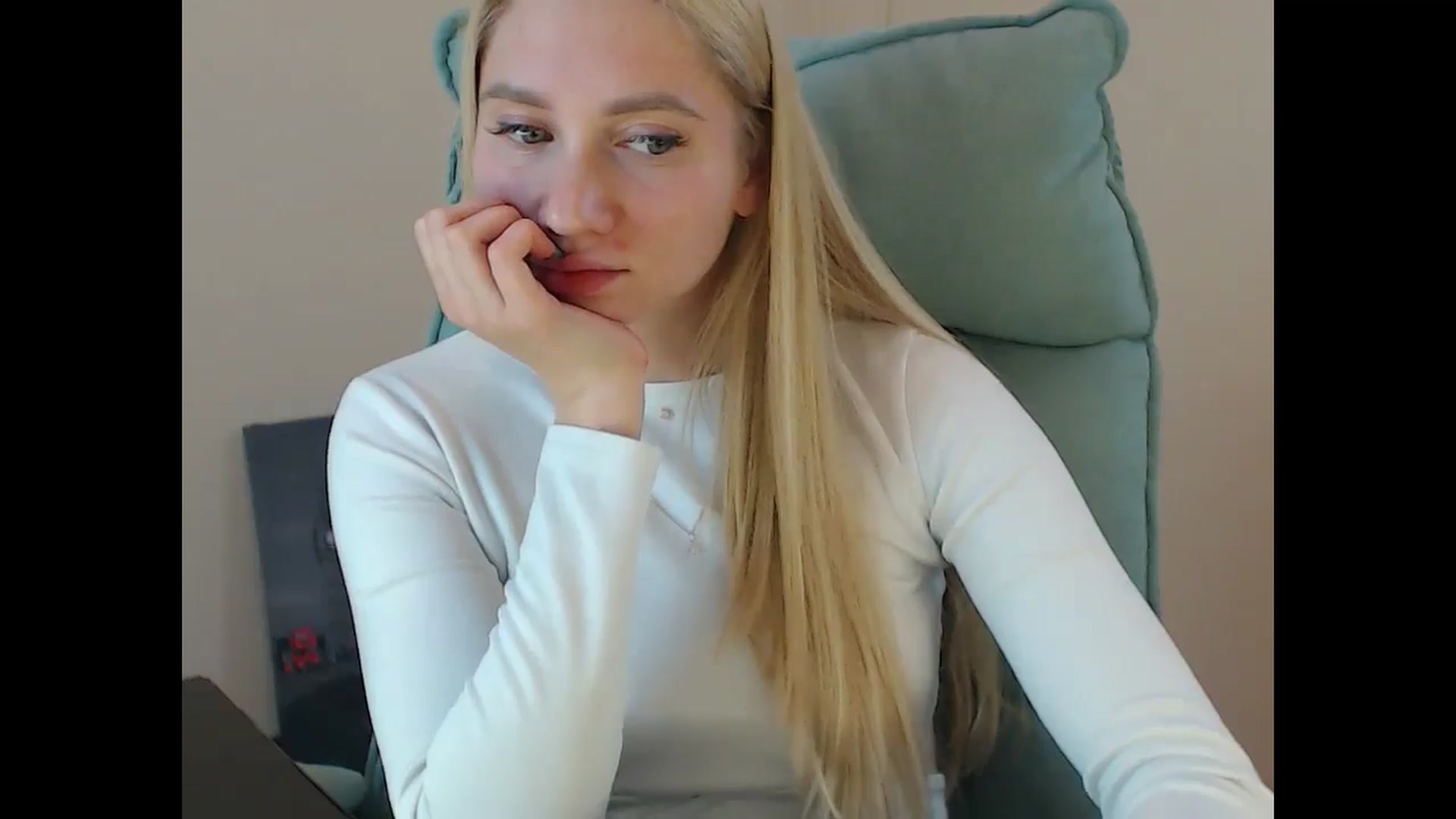 Miss_Sylvia video thumbnail