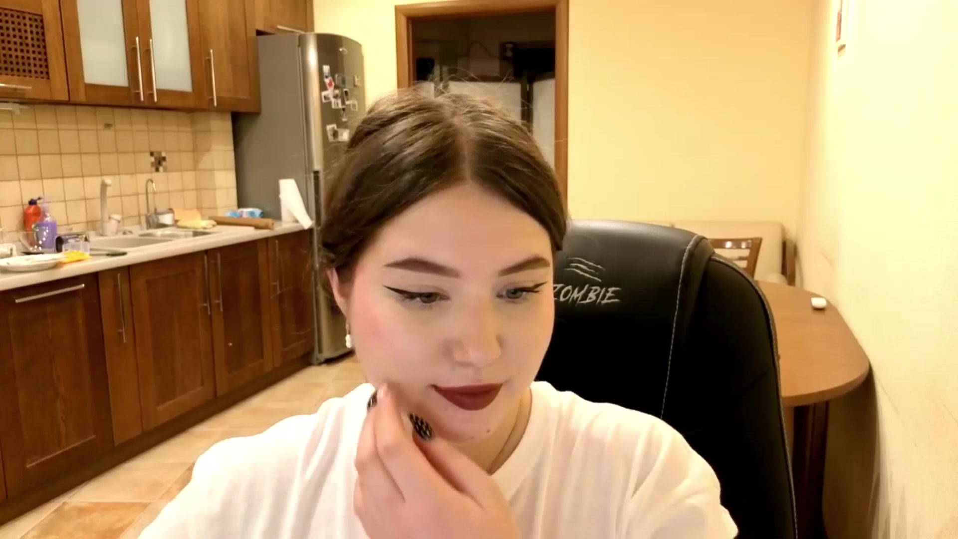AdmireMyEyes video thumbnail