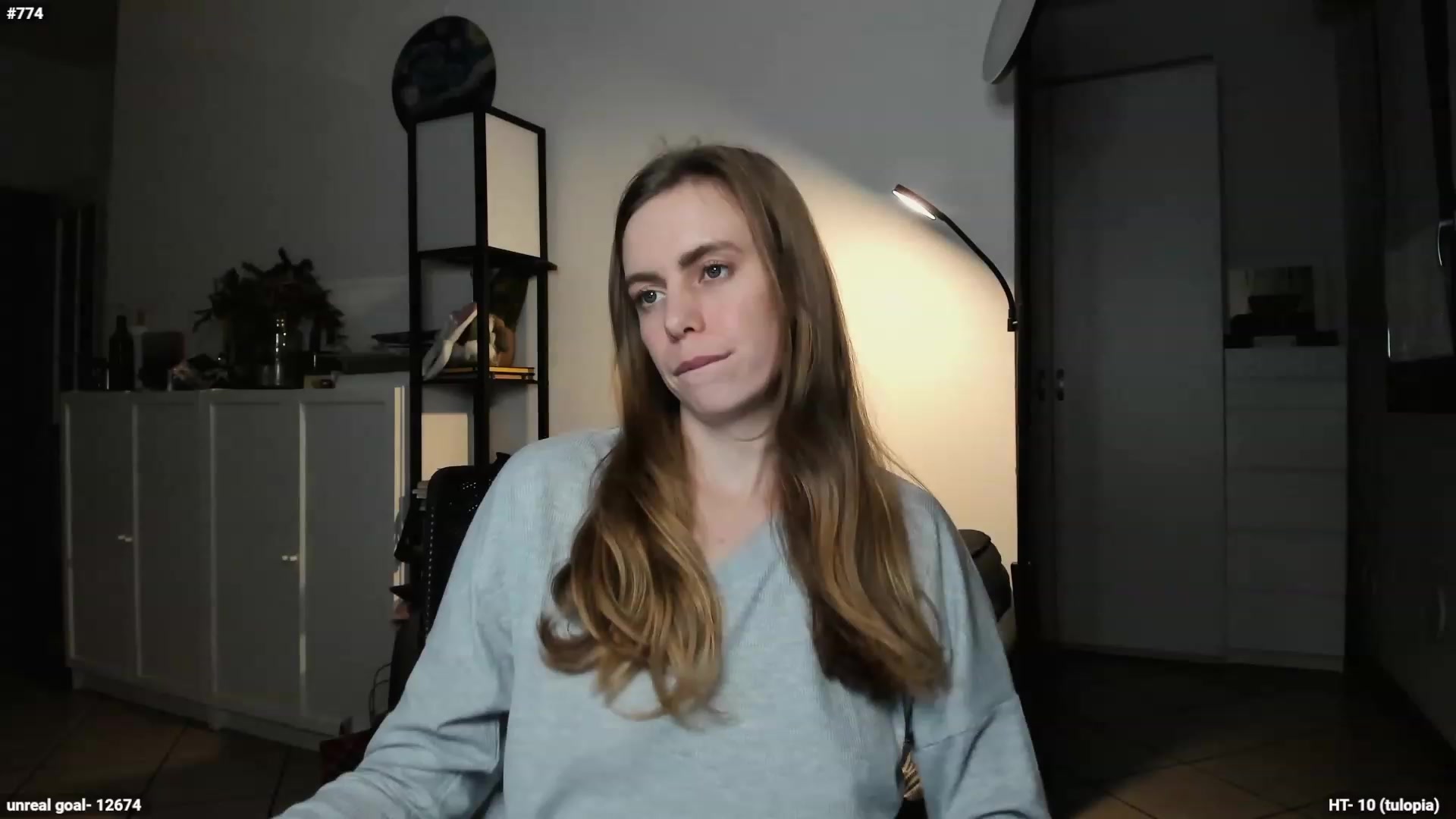 Personage video thumbnail
