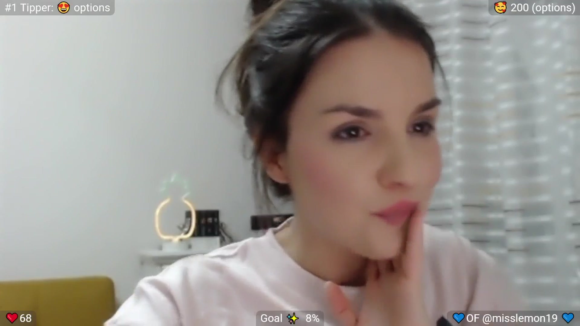 MissReno video thumbnail
