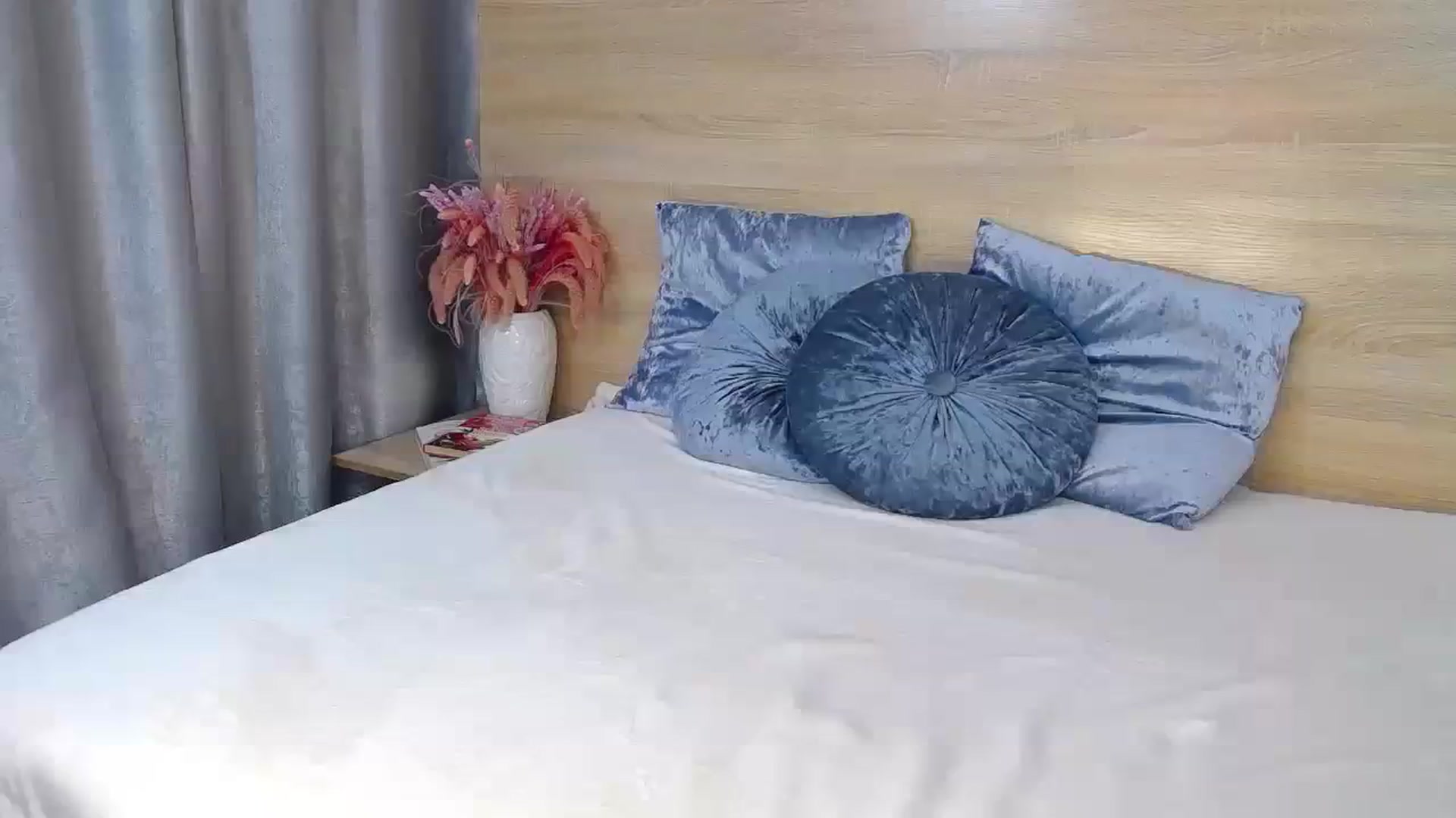 Floured video thumbnail