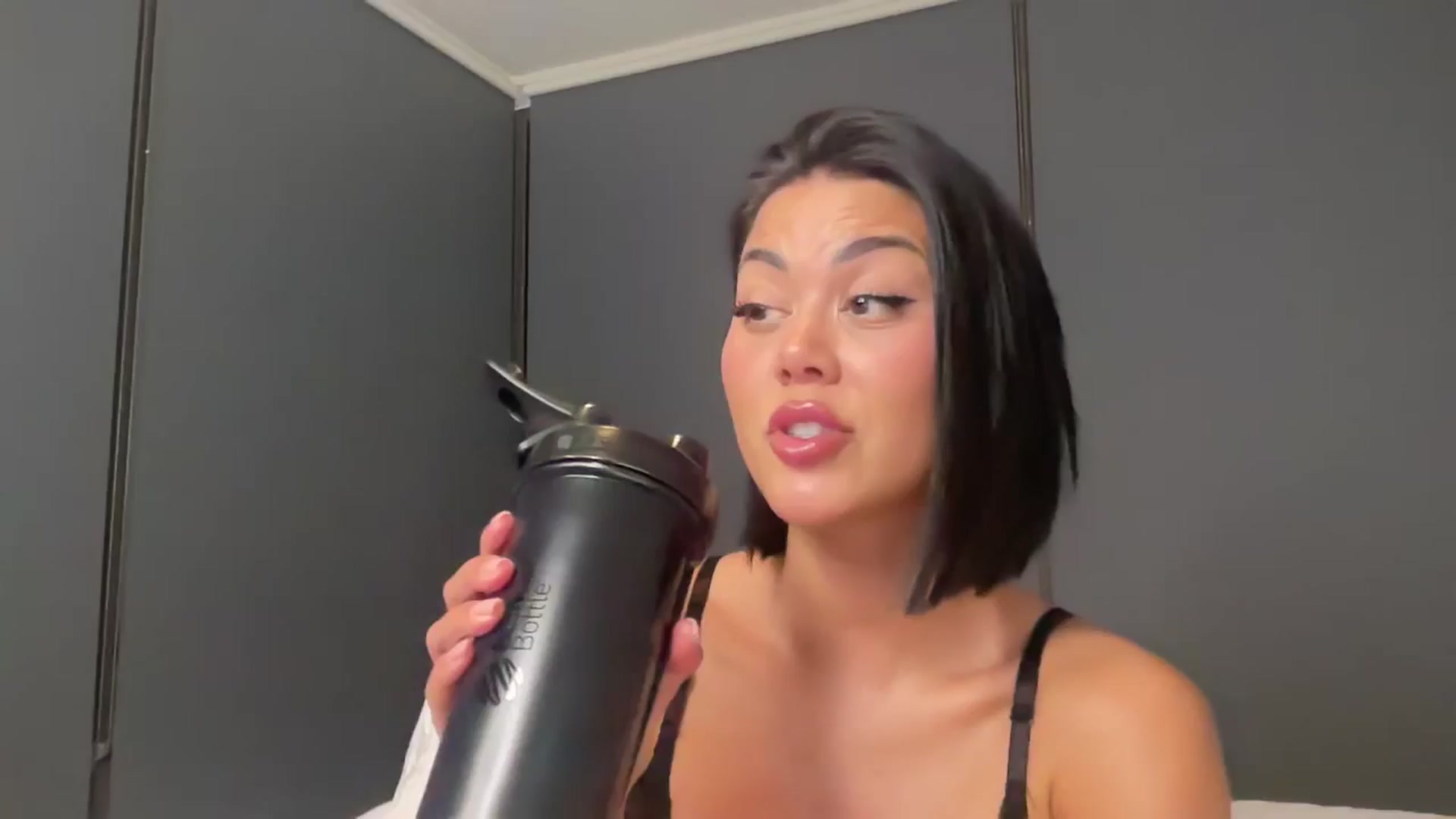 alexzamora video thumbnail