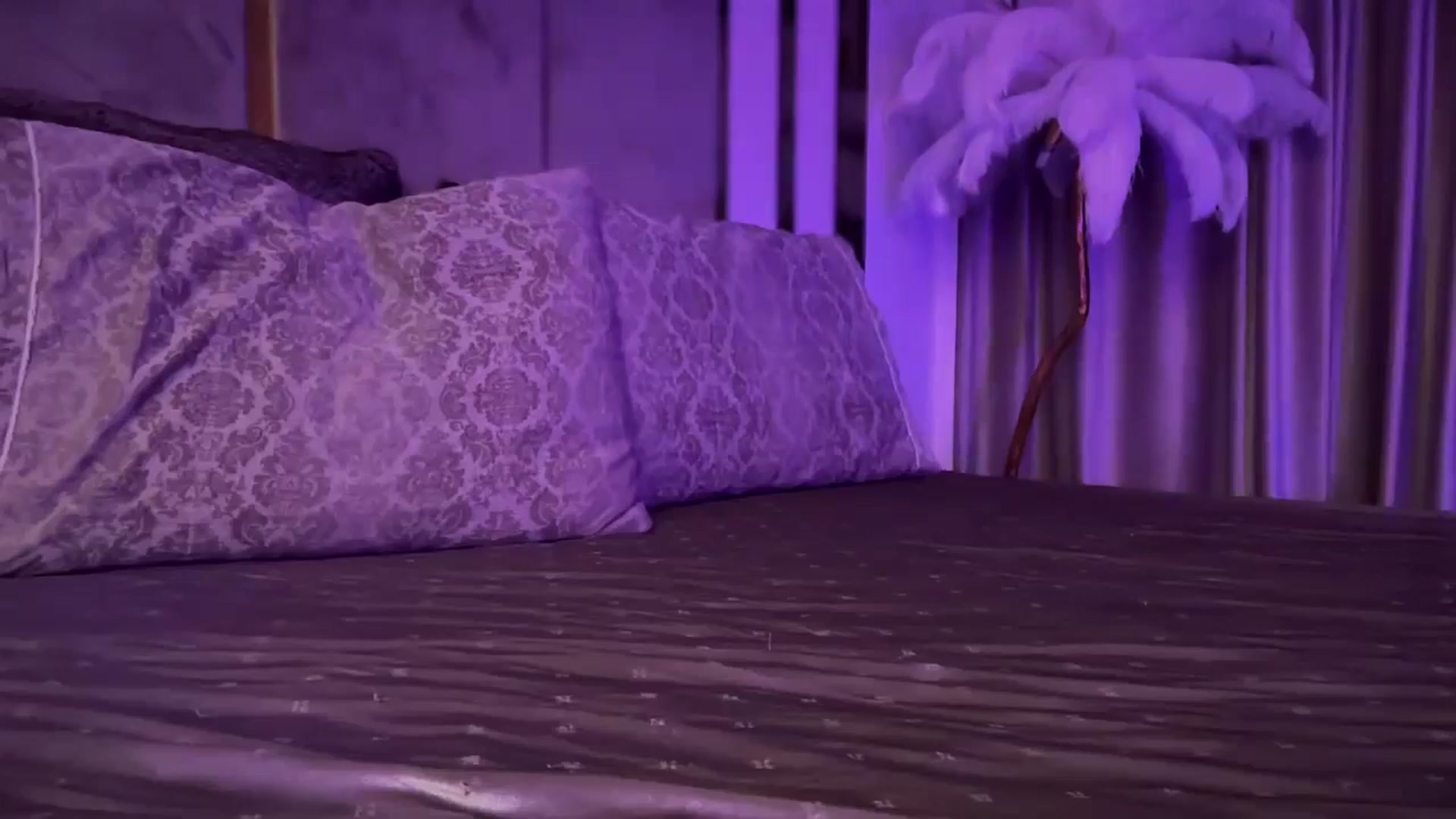 UGLYGIRL_ video thumbnail