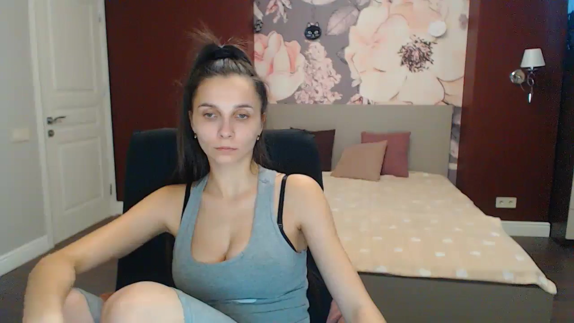 Karina_Mils video thumbnail