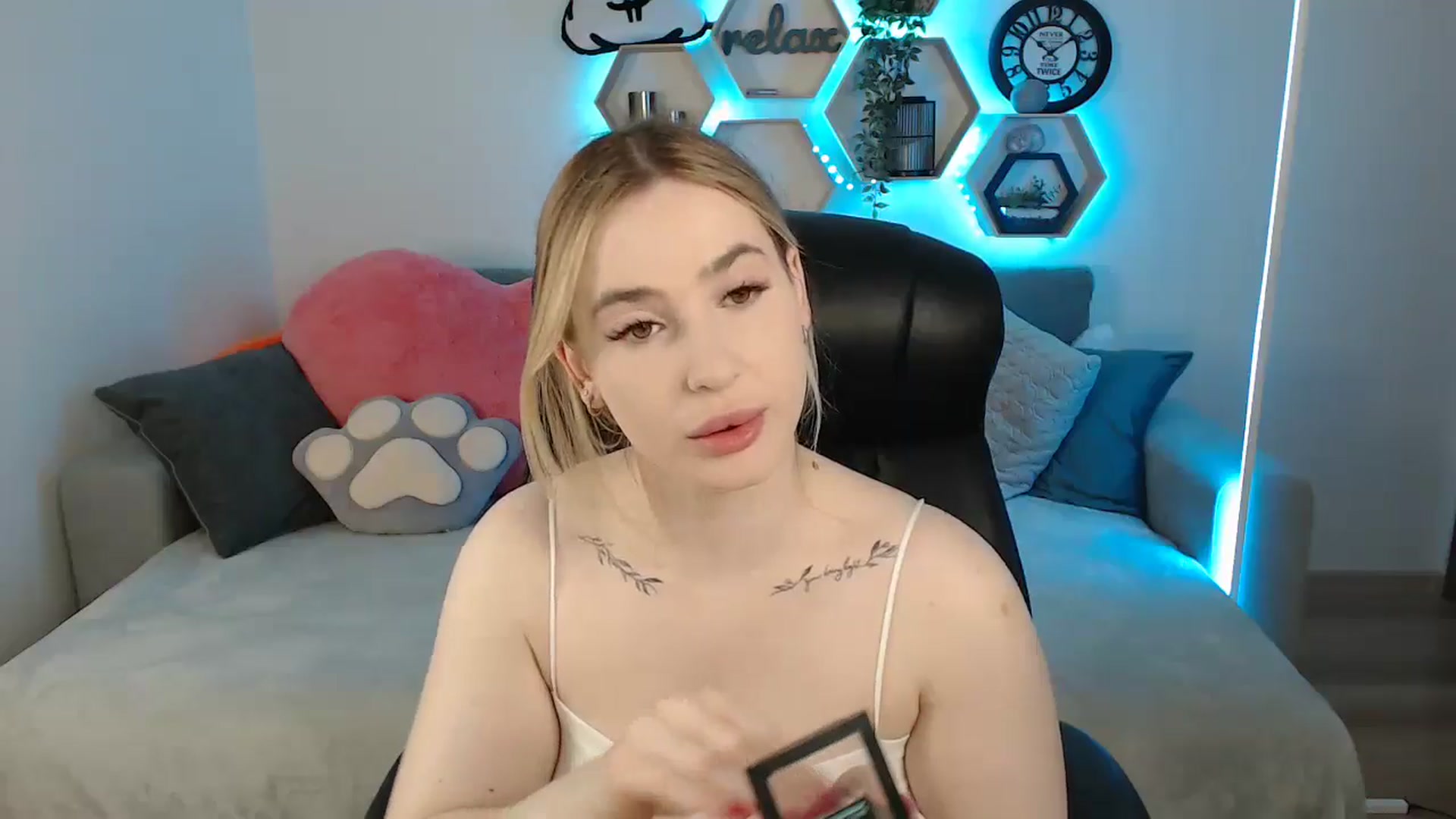 SabrinaViolet video thumbnail