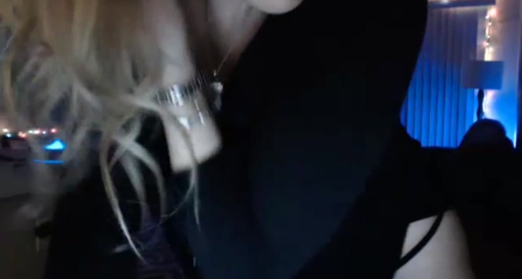 ElleBerry video thumbnail