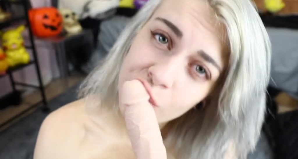 LunaLamb video thumbnail