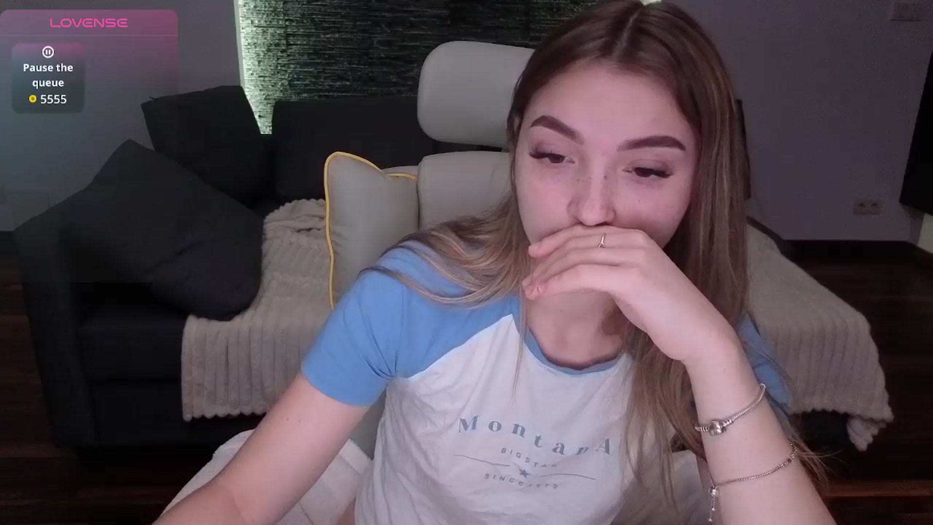 Daisyy video thumbnail